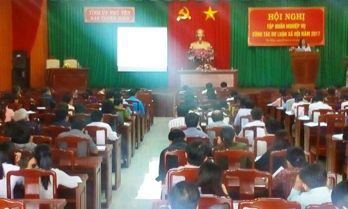 Phú Yên: Tập huấn nghiệp vụ công tác điều tra dư luận xã hội